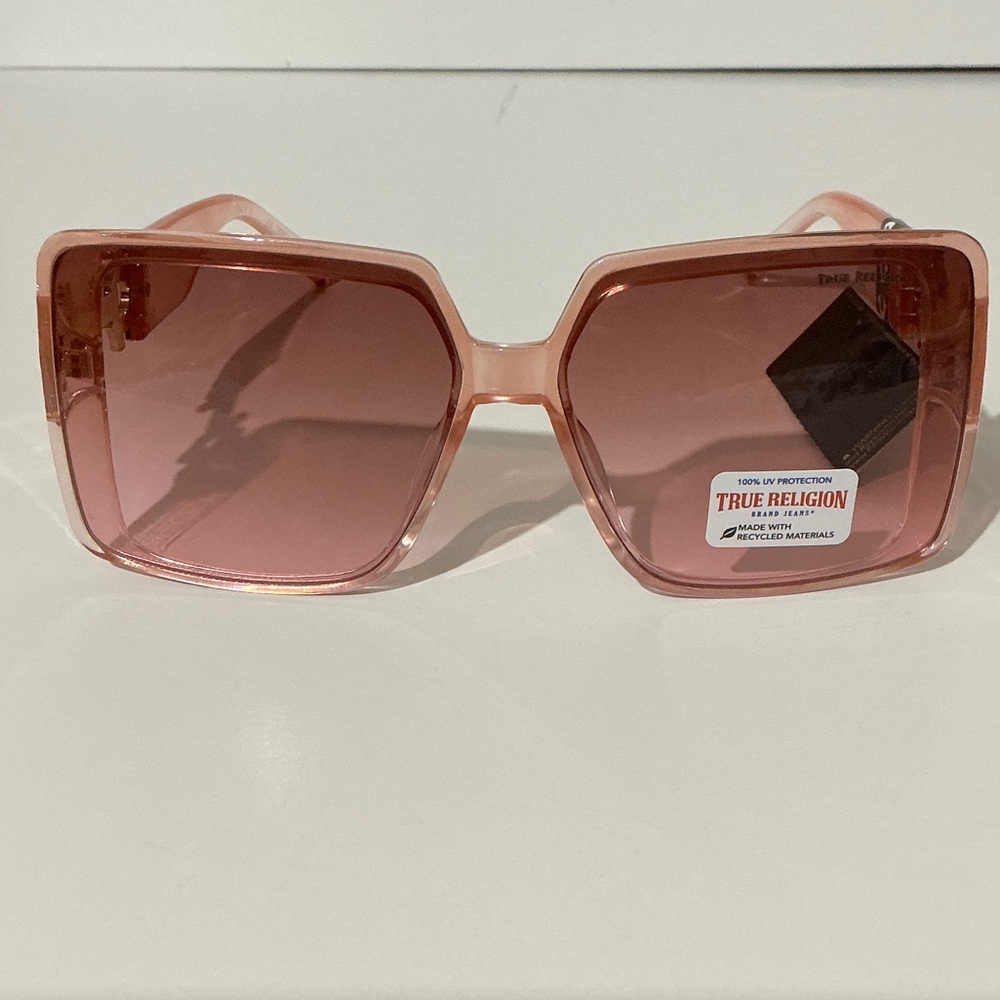 NWT True Religion Nude Pink Oversized Square Women’s Sunglasses